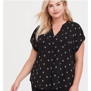 Torrid Raccoon Print Dolman Button Down Top Size 3